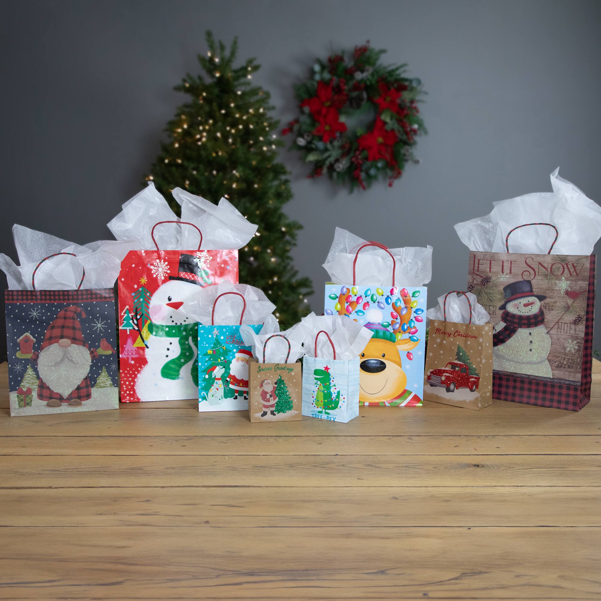 20-Count Assorted Paper Christmas Themed Gift Bags